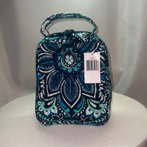 Vera Bradley Lunch Bunch in Blue Island Medallion! NWT